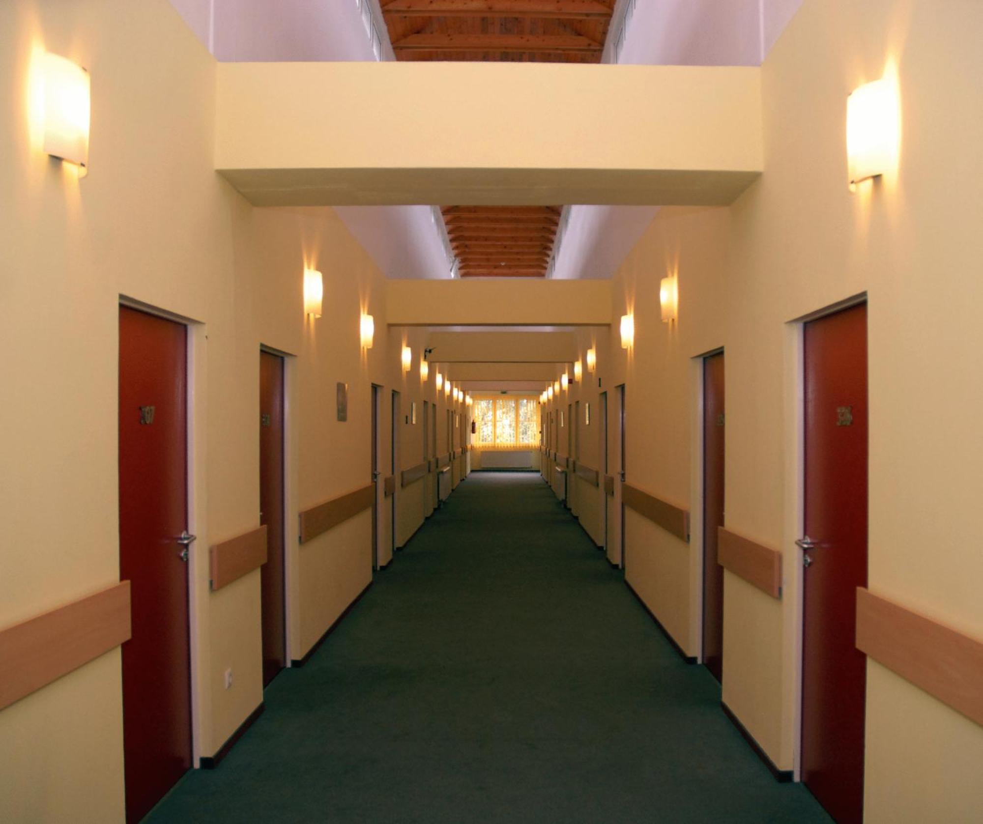 Sport Hotel Debreczyn Zewnętrze zdjęcie