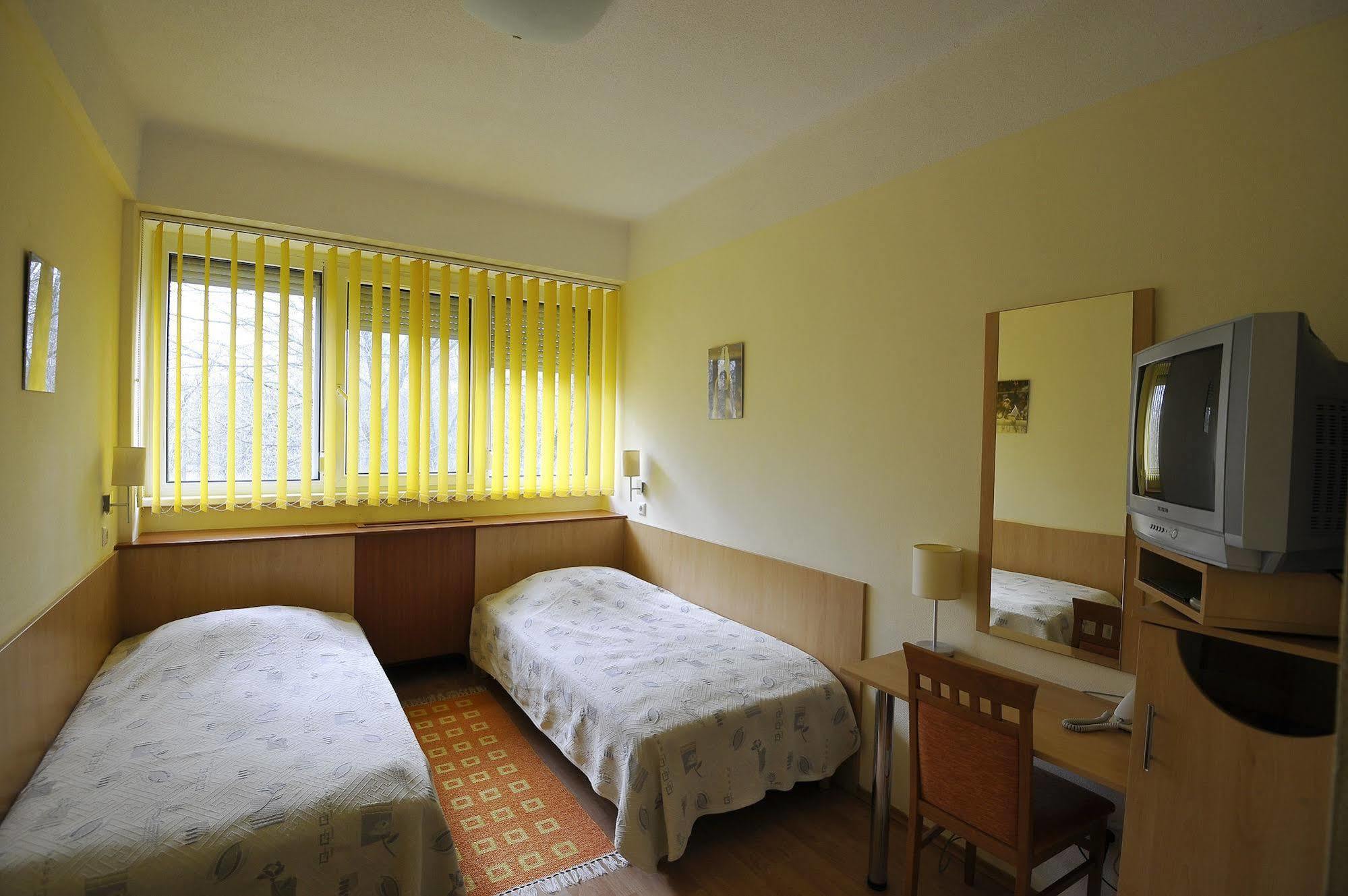 Sport Hotel Debreczyn Zewnętrze zdjęcie